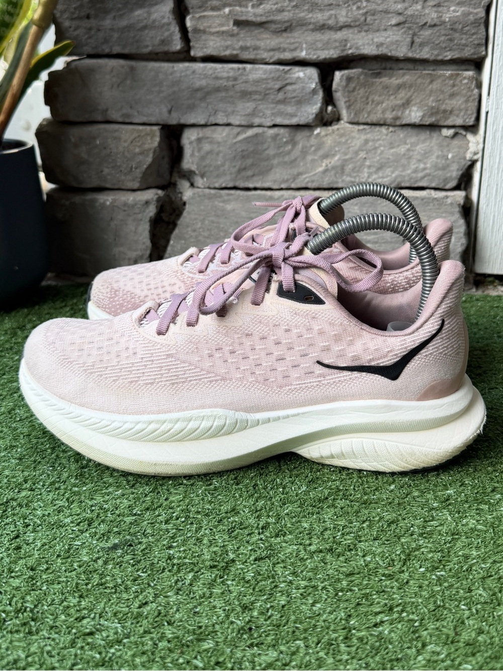 HOKA Mach 6 Cosmic Pearl/Quartzite Womens Sneakers